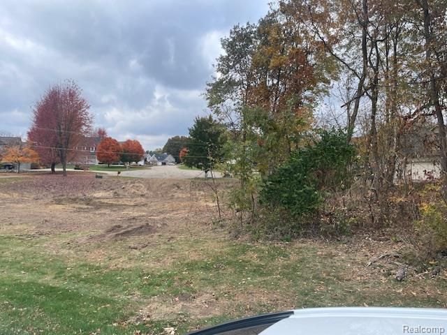 3186 Aspen Ridge Court, Howell, MI 48843