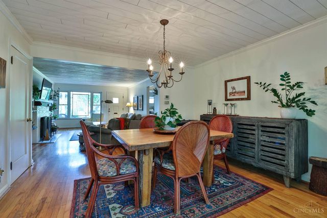 2663 Mendova Lane, Cincinnati, OH 45230