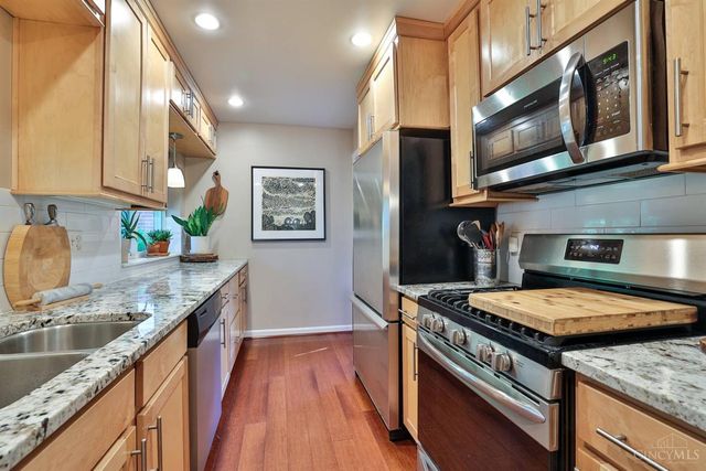 2663 Mendova Lane, Cincinnati, OH 45230