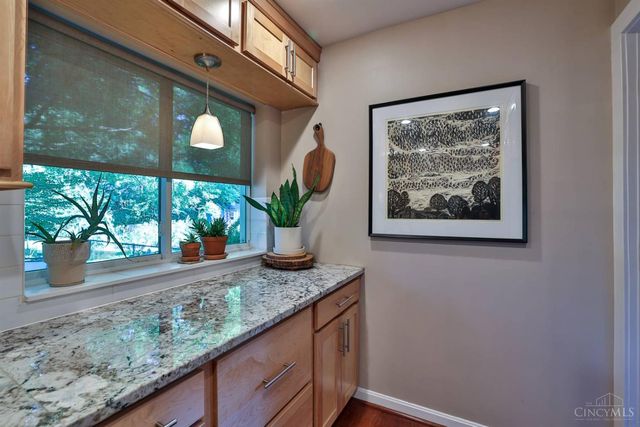 2663 Mendova Lane, Cincinnati, OH 45230