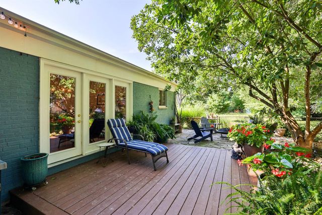 2663 Mendova Lane, Cincinnati, OH 45230