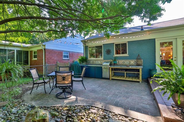 2663 Mendova Lane, Cincinnati, OH 45230