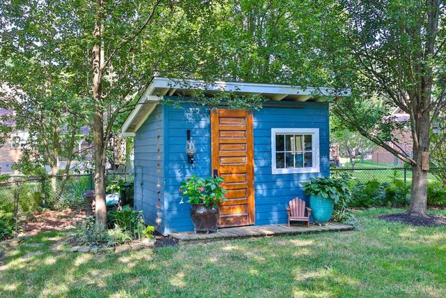 2663 Mendova Lane, Cincinnati, OH 45230