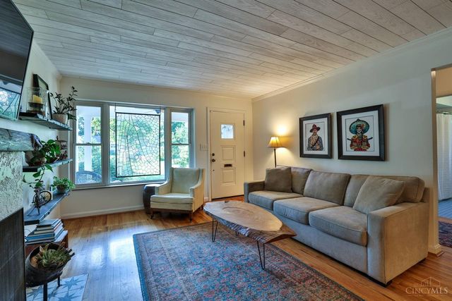 2663 Mendova Lane, Cincinnati, OH 45230