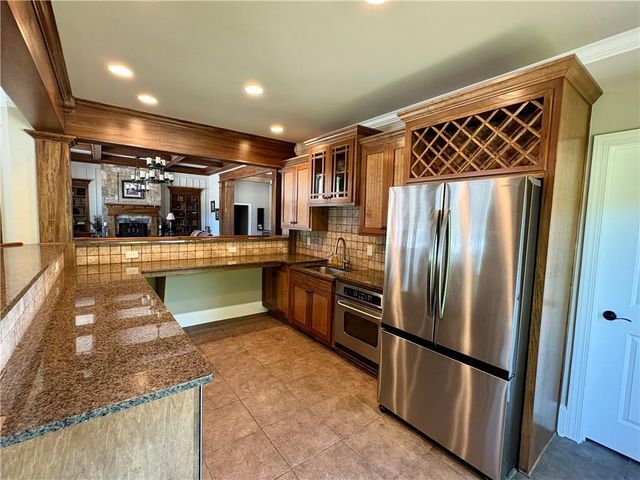 1606 Waterchase Drive, Dacula, GA 30019