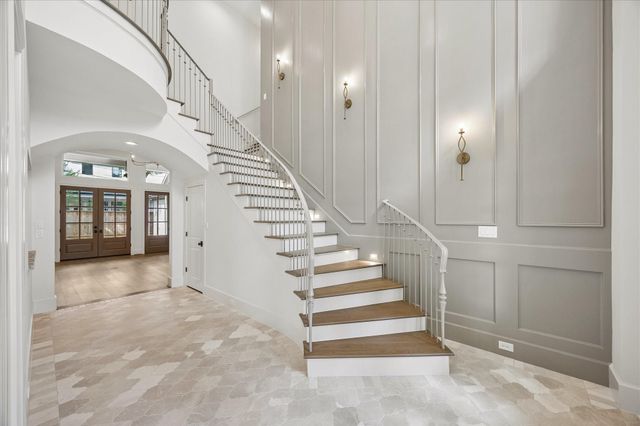 1018 Rosepoint Street, Houston, TX 77018
