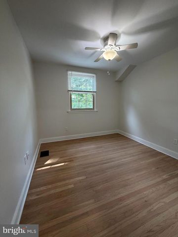 20 CONSTITUTION AVE, Doylestown, PA 18901