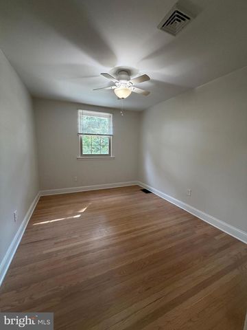 20 CONSTITUTION AVE, Doylestown, PA 18901