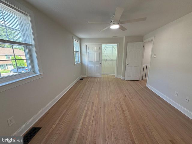 20 CONSTITUTION AVE, Doylestown, PA 18901