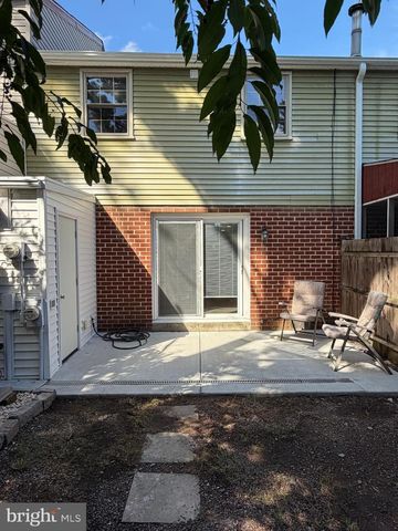 20 CONSTITUTION AVE, Doylestown, PA 18901