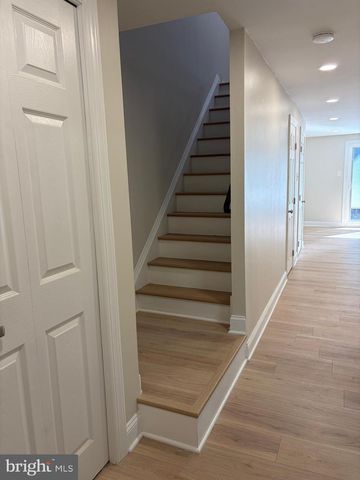 20 CONSTITUTION AVE, Doylestown, PA 18901