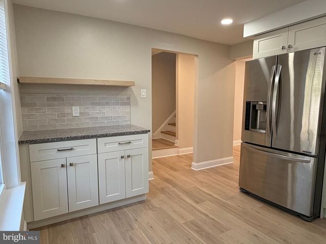 20 CONSTITUTION AVE, Doylestown, PA 18901