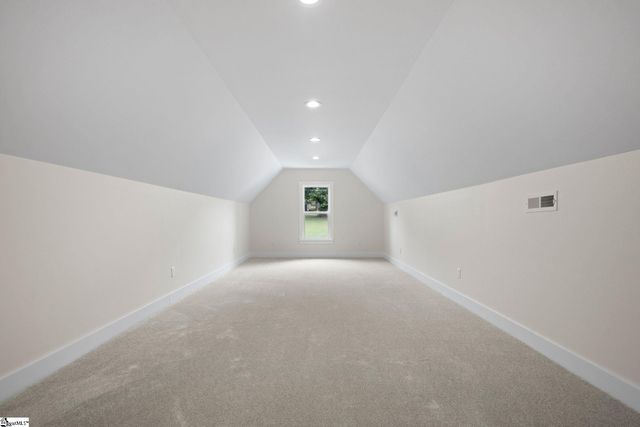 9 Dahlgreen Lane, Taylors, SC 29687