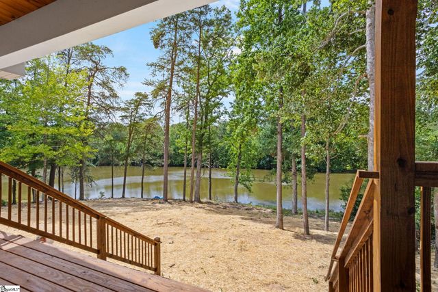 9 Dahlgreen Lane, Taylors, SC 29687
