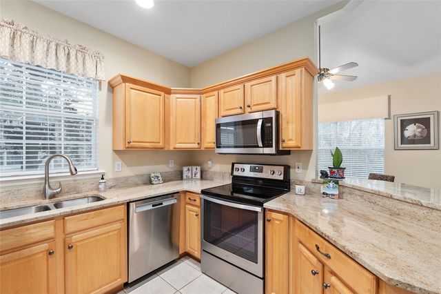 3941 NW 8TH AVENUE, Gainesville, FL 32605