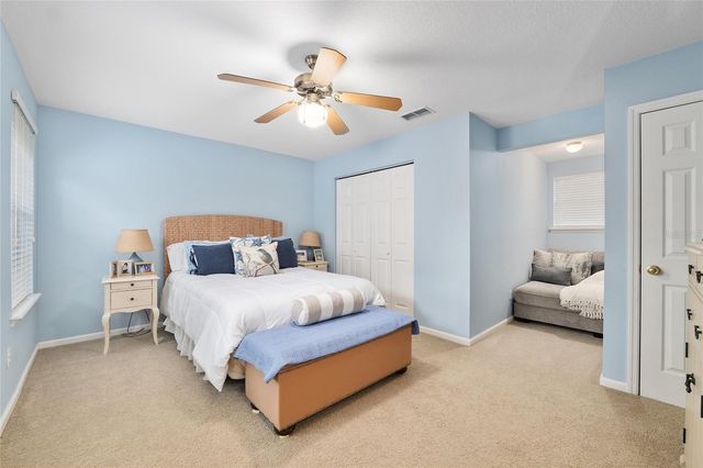 3941 NW 8TH AVENUE, Gainesville, FL 32605