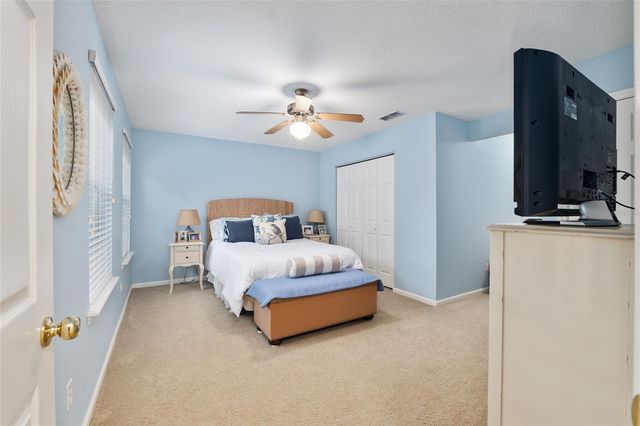 3941 NW 8TH AVENUE, Gainesville, FL 32605