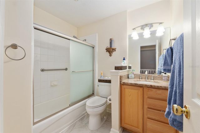 3941 NW 8TH AVENUE, Gainesville, FL 32605