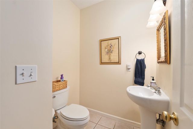 3941 NW 8TH AVENUE, Gainesville, FL 32605