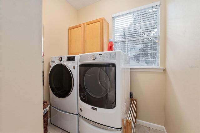 3941 NW 8TH AVENUE, Gainesville, FL 32605