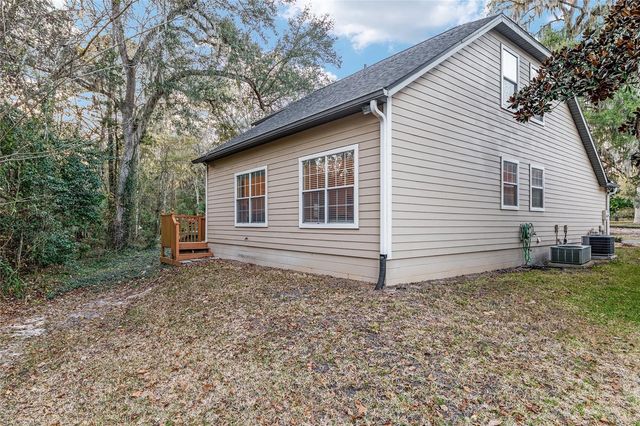 3941 NW 8TH AVENUE, Gainesville, FL 32605