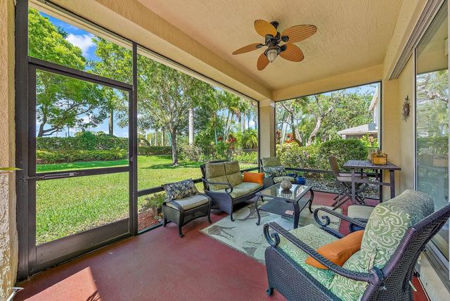 8503 Portobello Lane, Palm Beach Gardens, FL 33418
