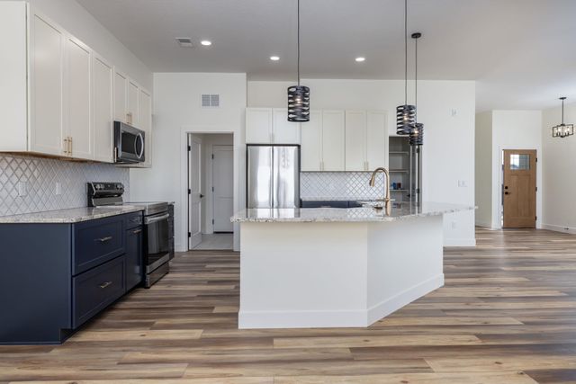 252 Maggie Drive, Grand Junction, CO 81503