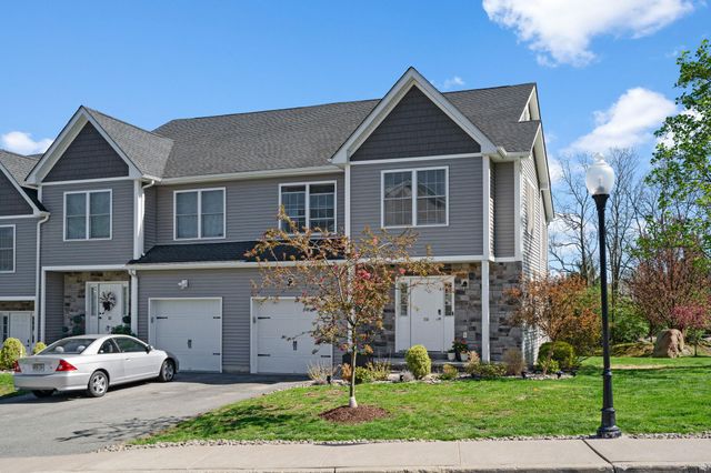 150 High Wood Drive, New Windsor, NY 12553
