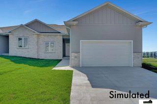 8601 S 50th Court, Lincoln, NE 68516
