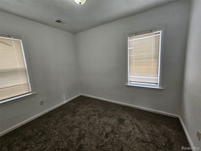 15389 Dixie, Redford Charter Township, MI 48239