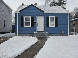 15389 Dixie, Redford Charter Township, MI 48239