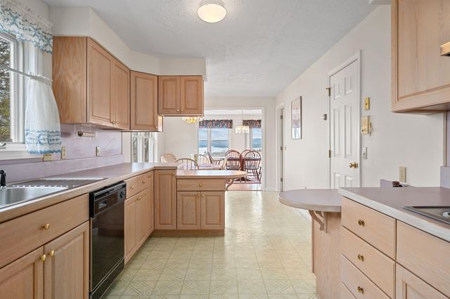 5 South Watch Road, Meredith, NH 03253