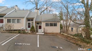72 Shepards Knoll Drive 72, Hamden, CT 06514