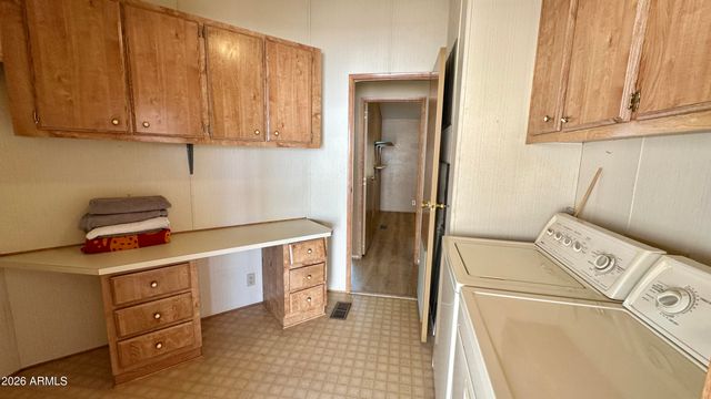 834 S Meridian Road 90, Apache Junction, AZ 85120