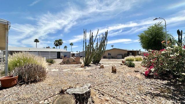 834 S Meridian Road 90, Apache Junction, AZ 85120