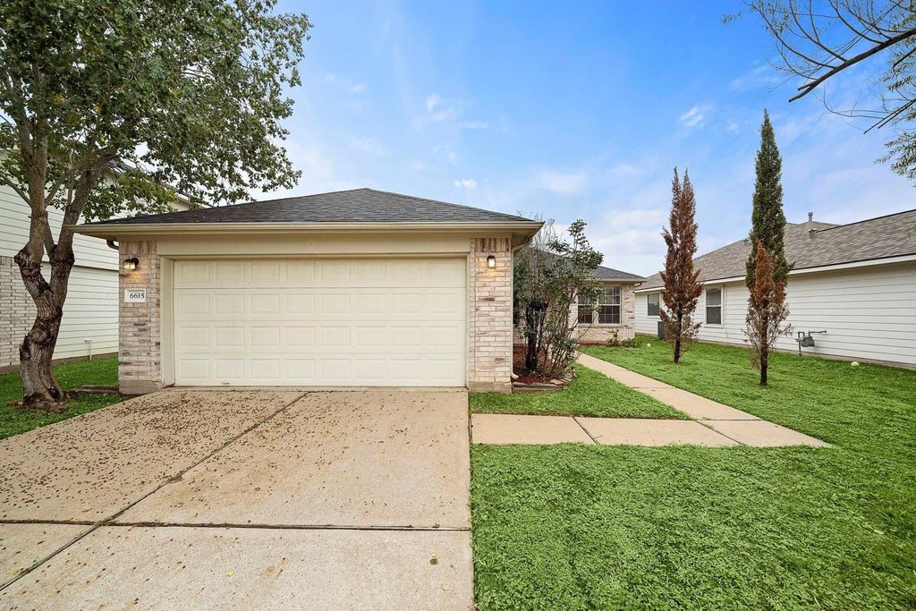 6615 Wellington Meadows Drive, Katy, TX 77449