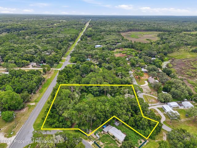 7002 N Castlebury Road, Hernando, FL 34442