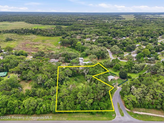 7002 N Castlebury Road, Hernando, FL 34442
