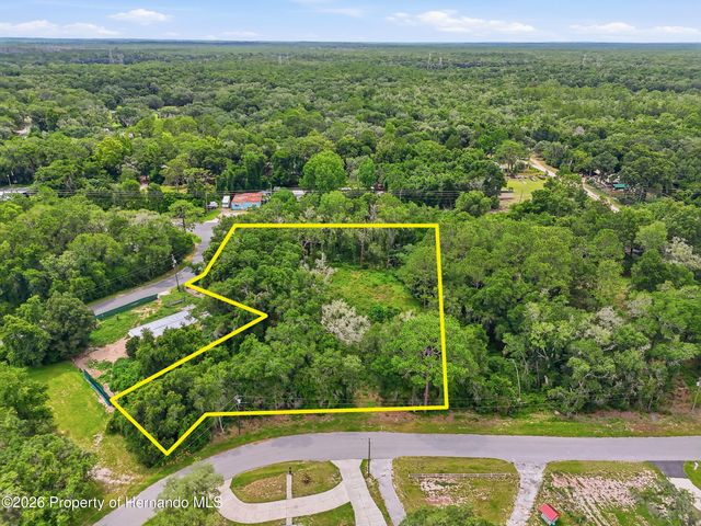 7002 N Castlebury Road, Hernando, FL 34442