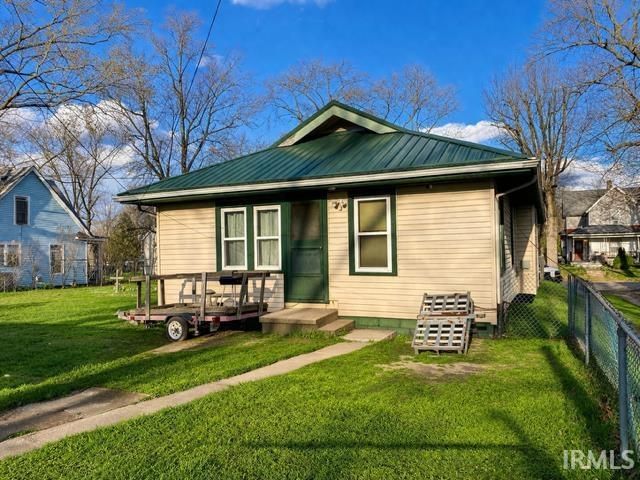 1709 Leer Street, South Bend, IN 46613