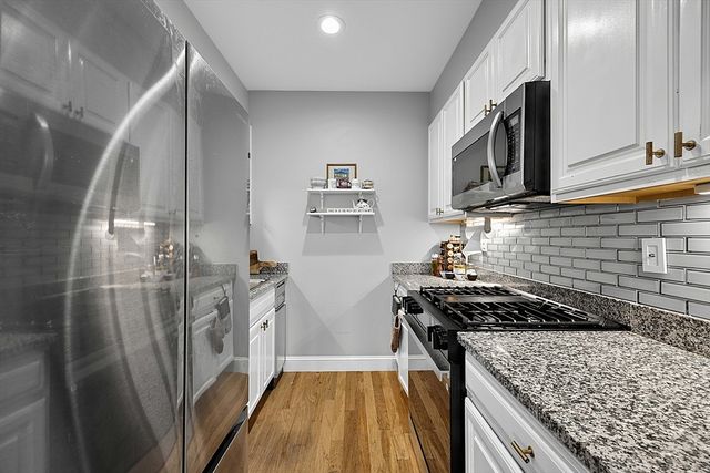 1723 Washington St 302, Boston, MA 02118