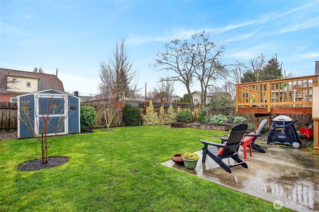 3235 38th Avenue SW, Seattle, WA 98126