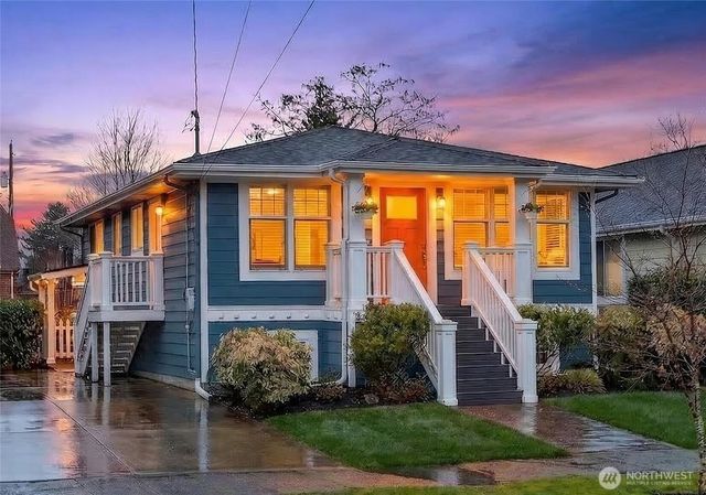 3235 38th Avenue SW, Seattle, WA 98126