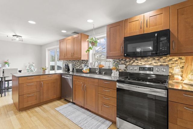 3 Kendall Pond Road, Derry, NH 03038