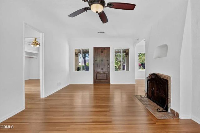 842 E Glenoaks Boulevard, Glendale, CA 91207