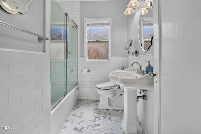 842 E Glenoaks Boulevard, Glendale, CA 91207