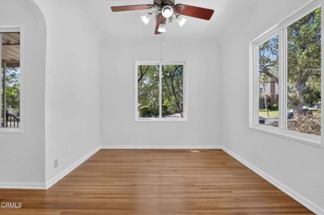 842 E Glenoaks Boulevard, Glendale, CA 91207