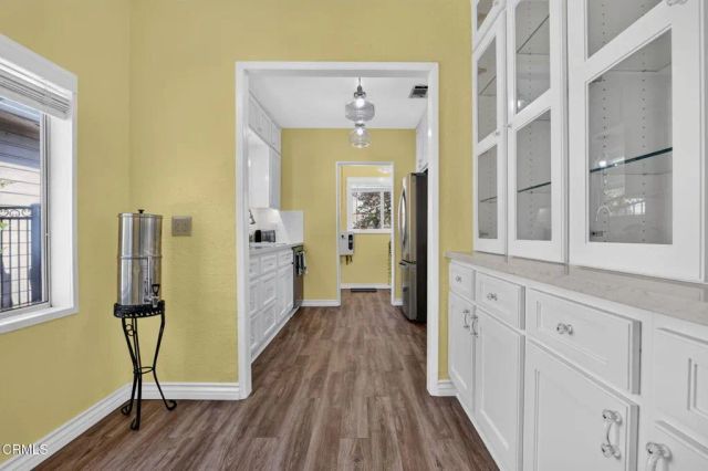842 E Glenoaks Boulevard, Glendale, CA 91207