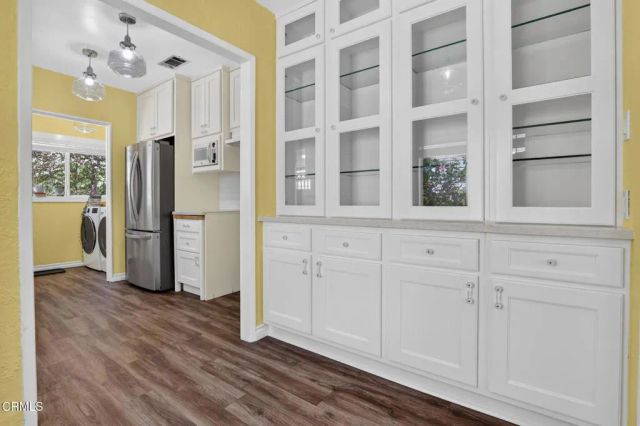 842 E Glenoaks Boulevard, Glendale, CA 91207