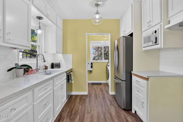 842 E Glenoaks Boulevard, Glendale, CA 91207